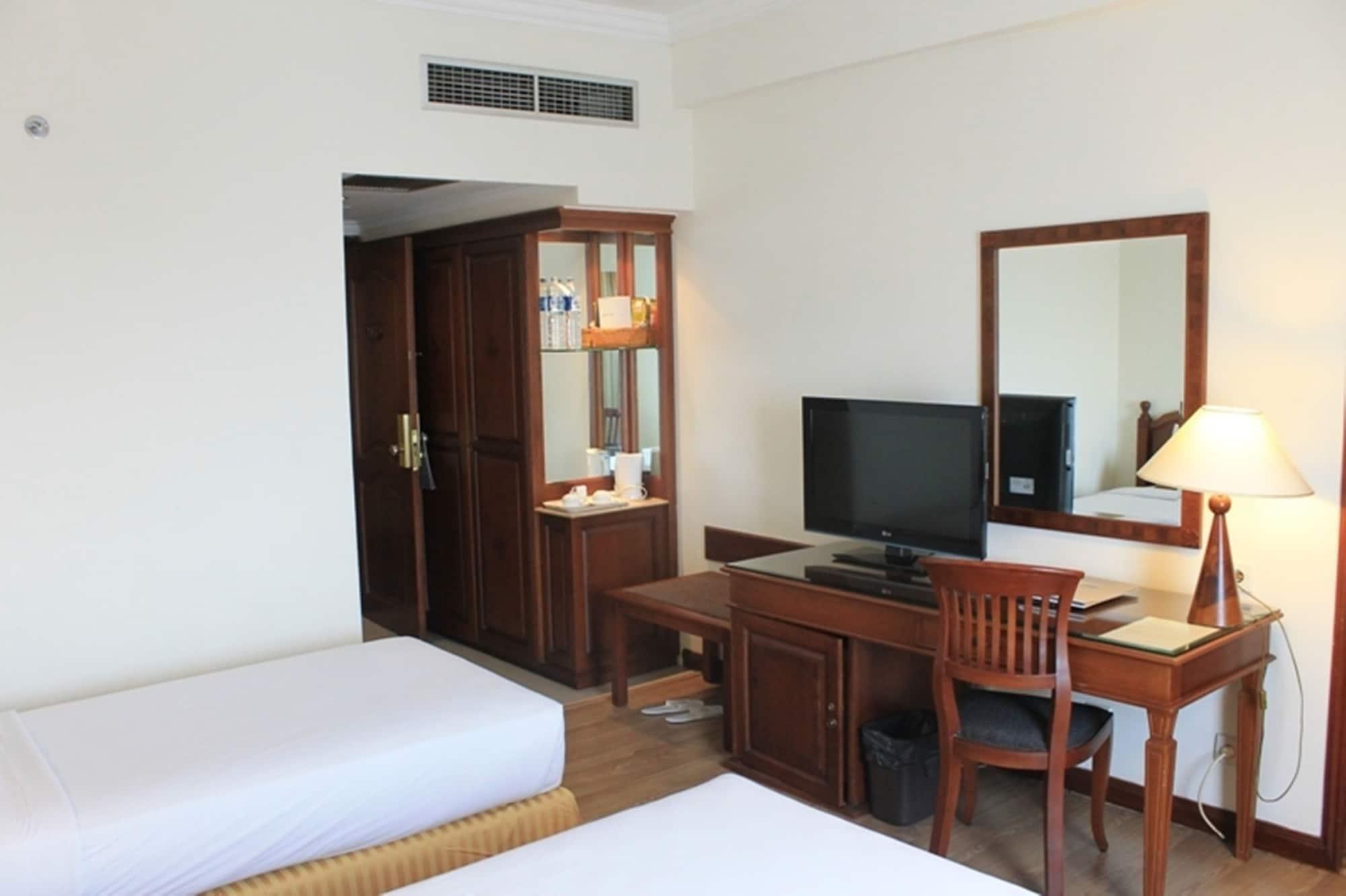 Grand Zuri Pekanbaru Exterior foto