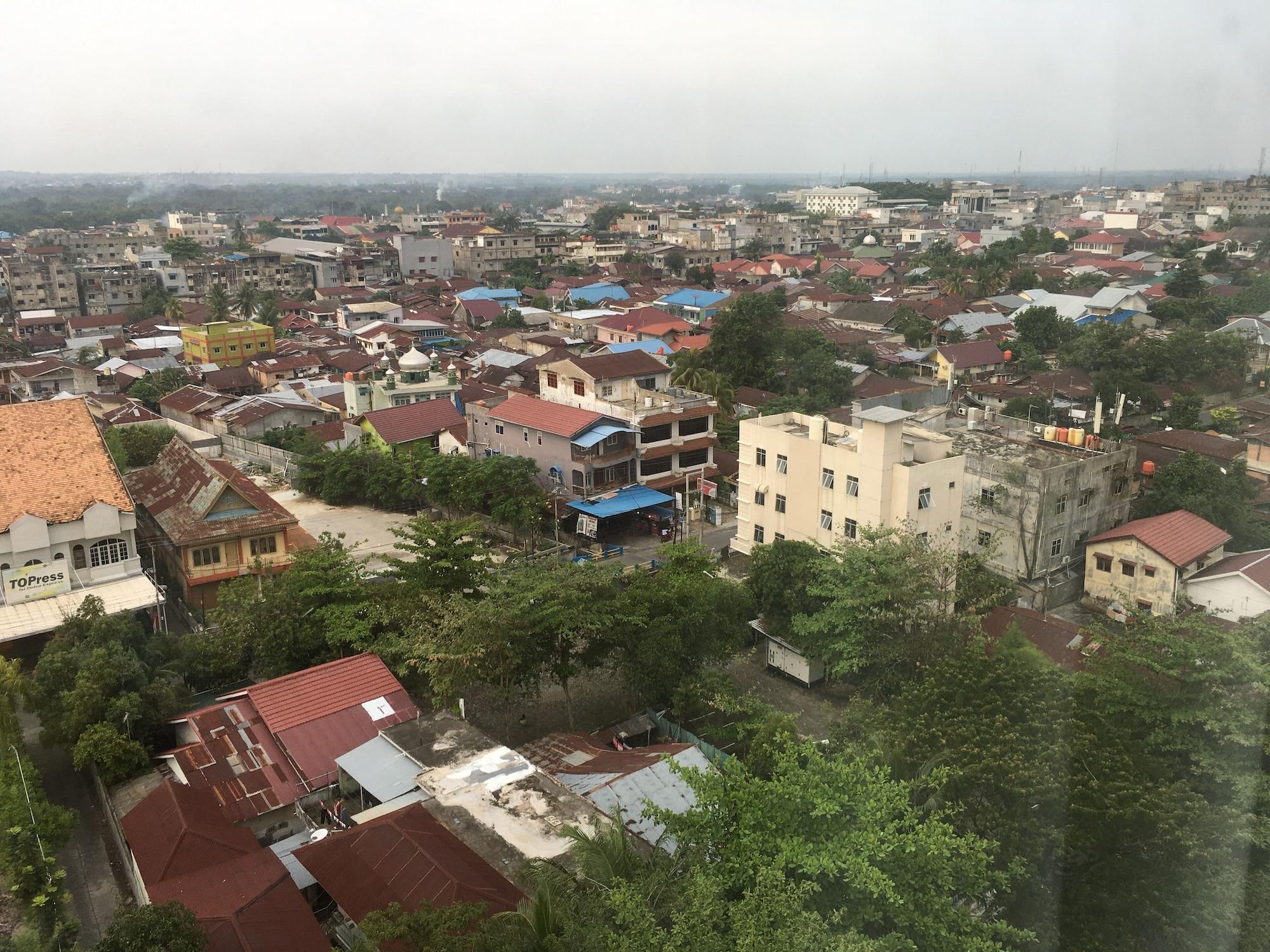 Grand Zuri Pekanbaru Exterior foto