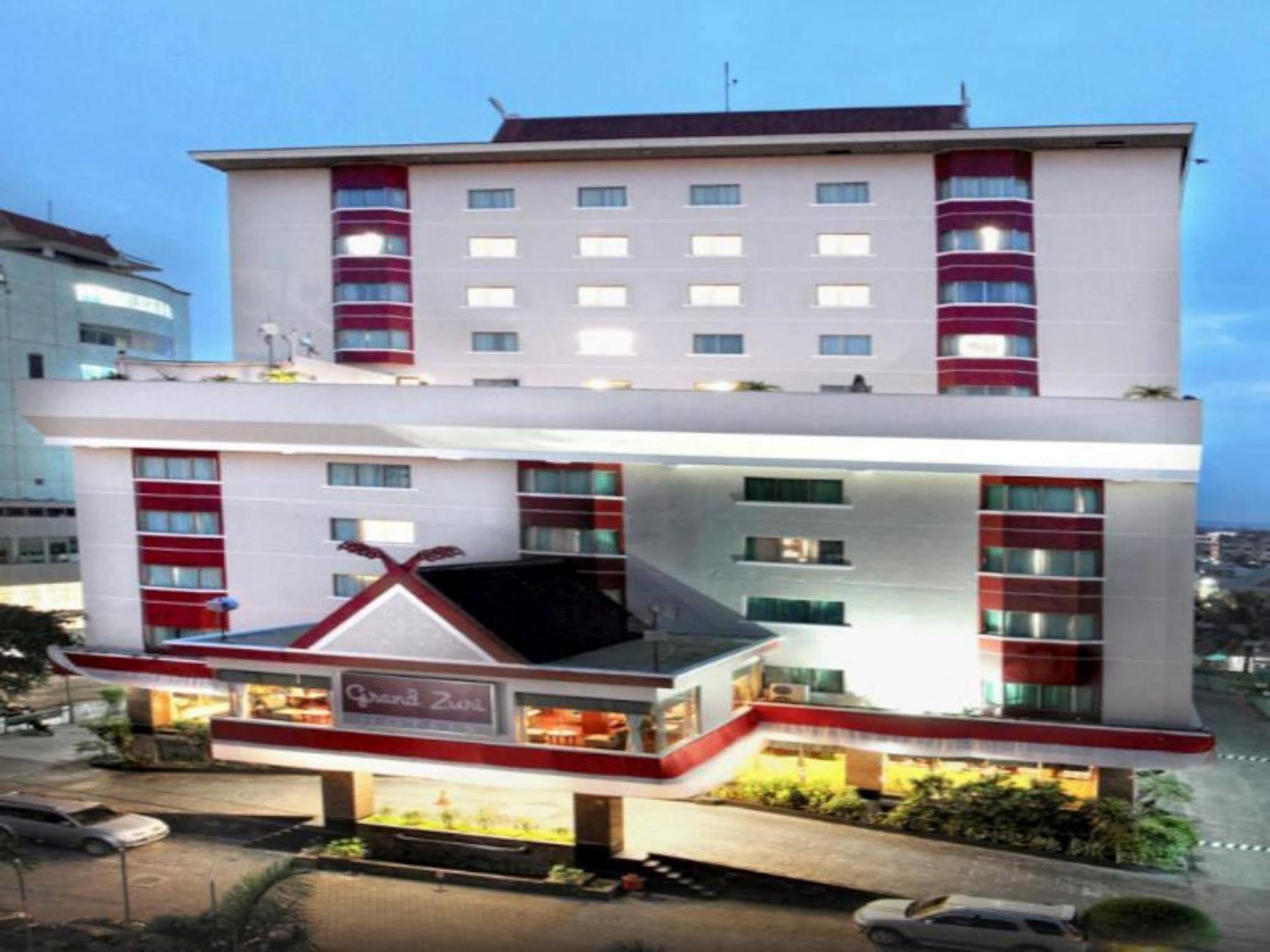 Grand Zuri Pekanbaru Exterior foto