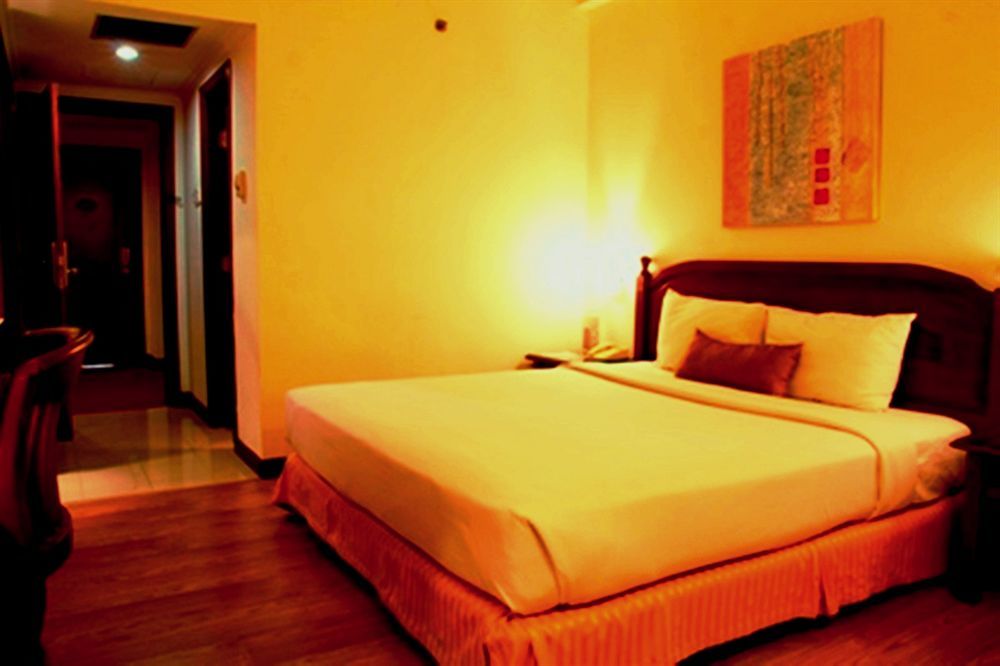 Grand Zuri Pekanbaru Exterior foto